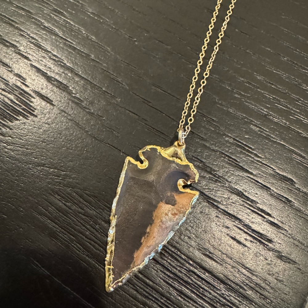 Gold and Brown Arrowhead Pendant Necklace